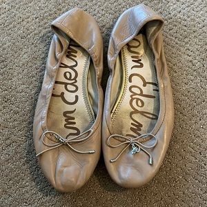 Sam Edelman tan flats